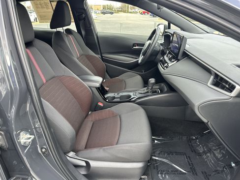 Certified 2024 Toyota Corolla SE image 32