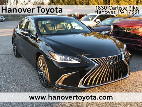 Used 2023 Lexus ES 300h w/ Premium Package image 1