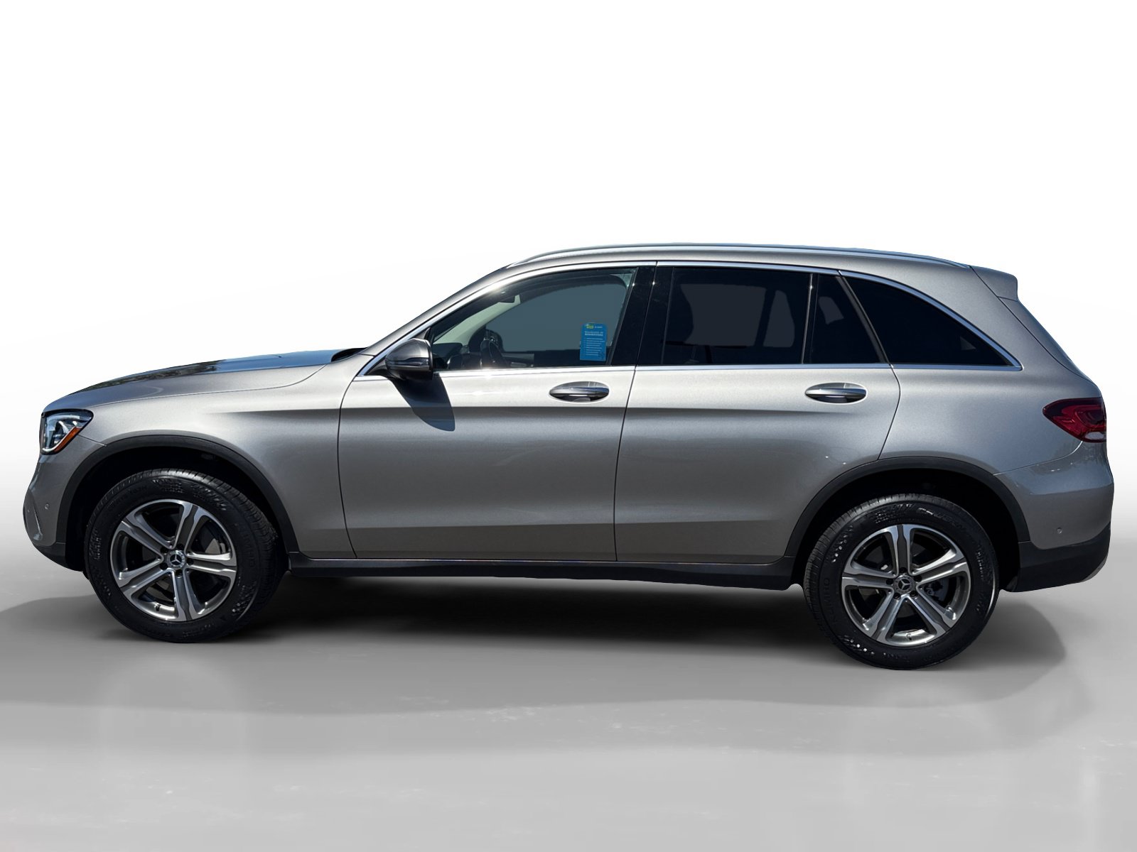 Used 2022 Mercedes-Benz GLC 300 4MATIC image 2