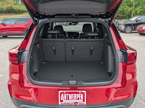 New 2026 Chevrolet TrailBlazer RS w/ Convenience Package image 11