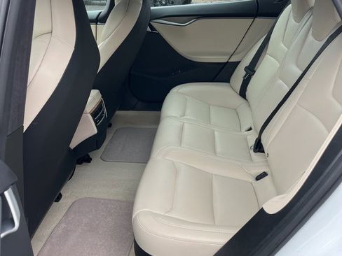 Used 2019 Tesla Model S Long Range image 14