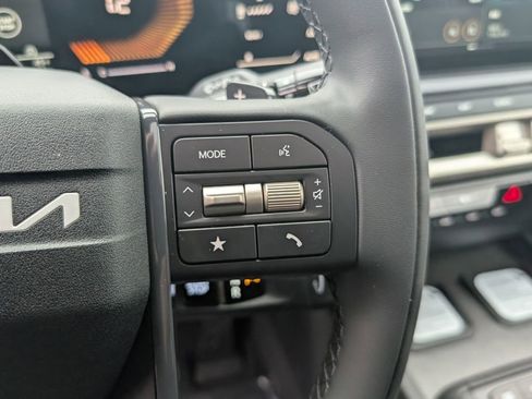 New 2027 Kia Telluride S image 18