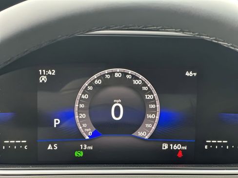 New 2026 Volkswagen Taos SE FWD image 15