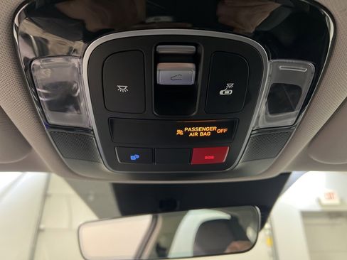 Used 2025 Hyundai Sonata Limited image 26