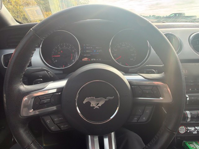 Used 2015 Ford Mustang Premium RWD image 16