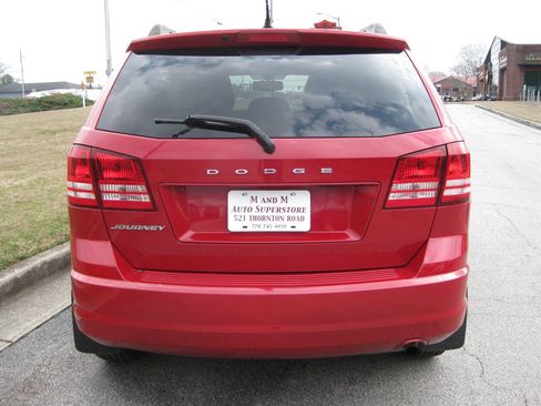 Used 2016 Dodge Journey SE w/ Flexible Seating Group image 6
