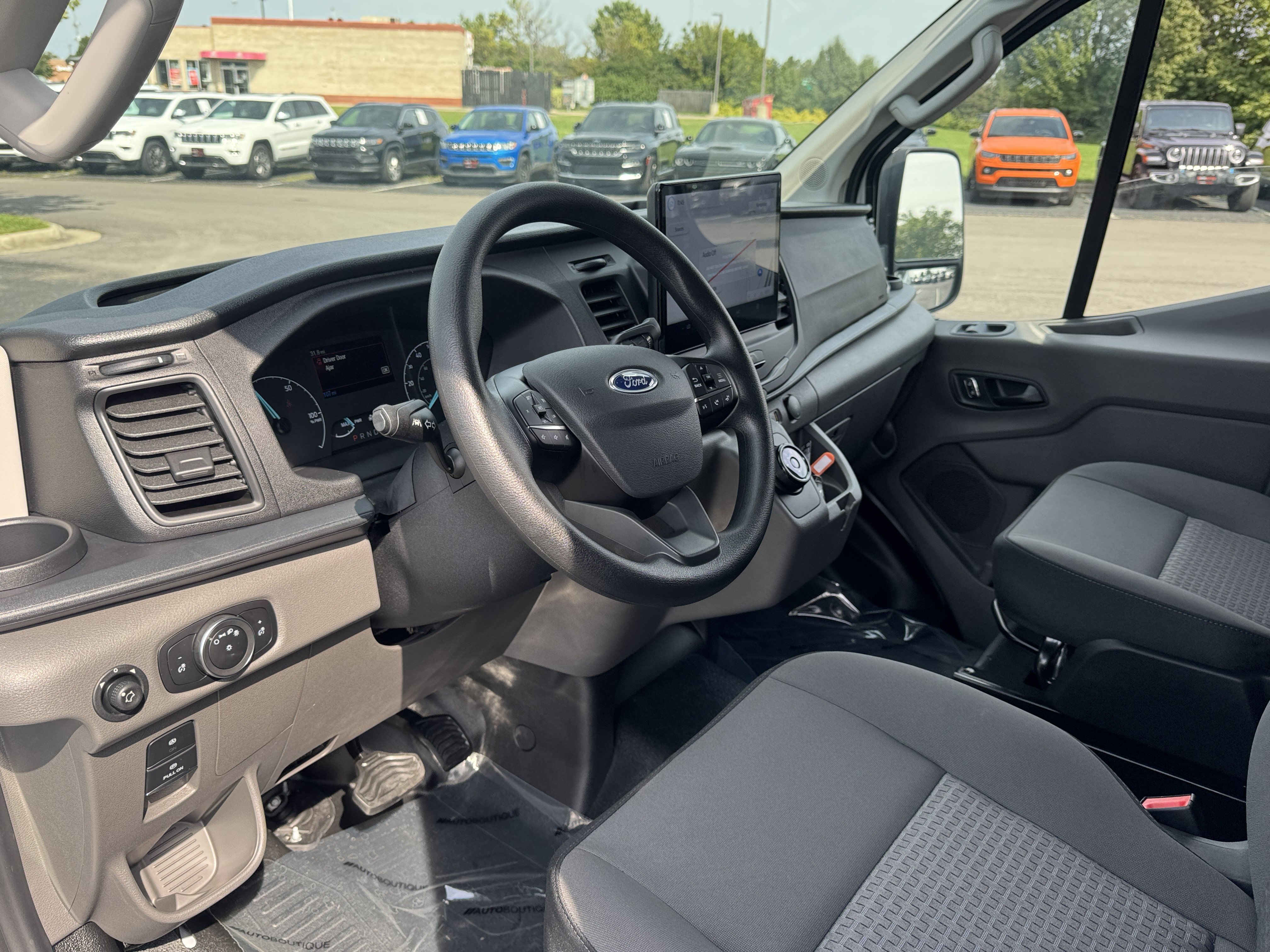 Used 2024 Ford E-Transit Low Roof RWD image 7