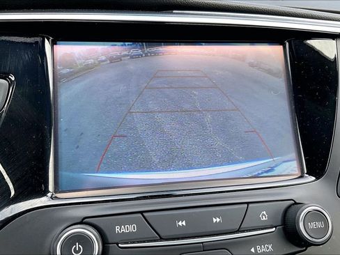 Used 2019 Buick Envision Essence image 21