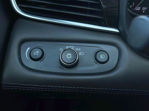 Used 2017 Buick LaCrosse Essence w/ Sun and Shade Package FWD image 19