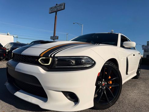 Used 2022 Dodge Charger GT w/ Plus Group RWD image 4