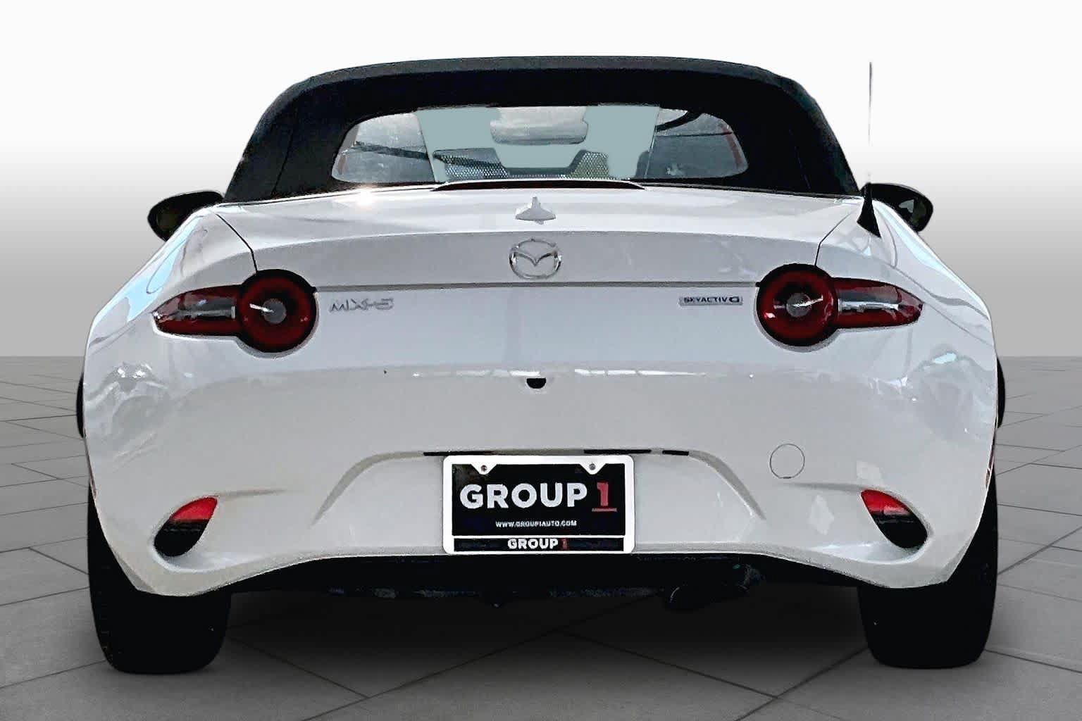 Used 2024 MAZDA MX-5 Miata Grand Touring RWD image 5