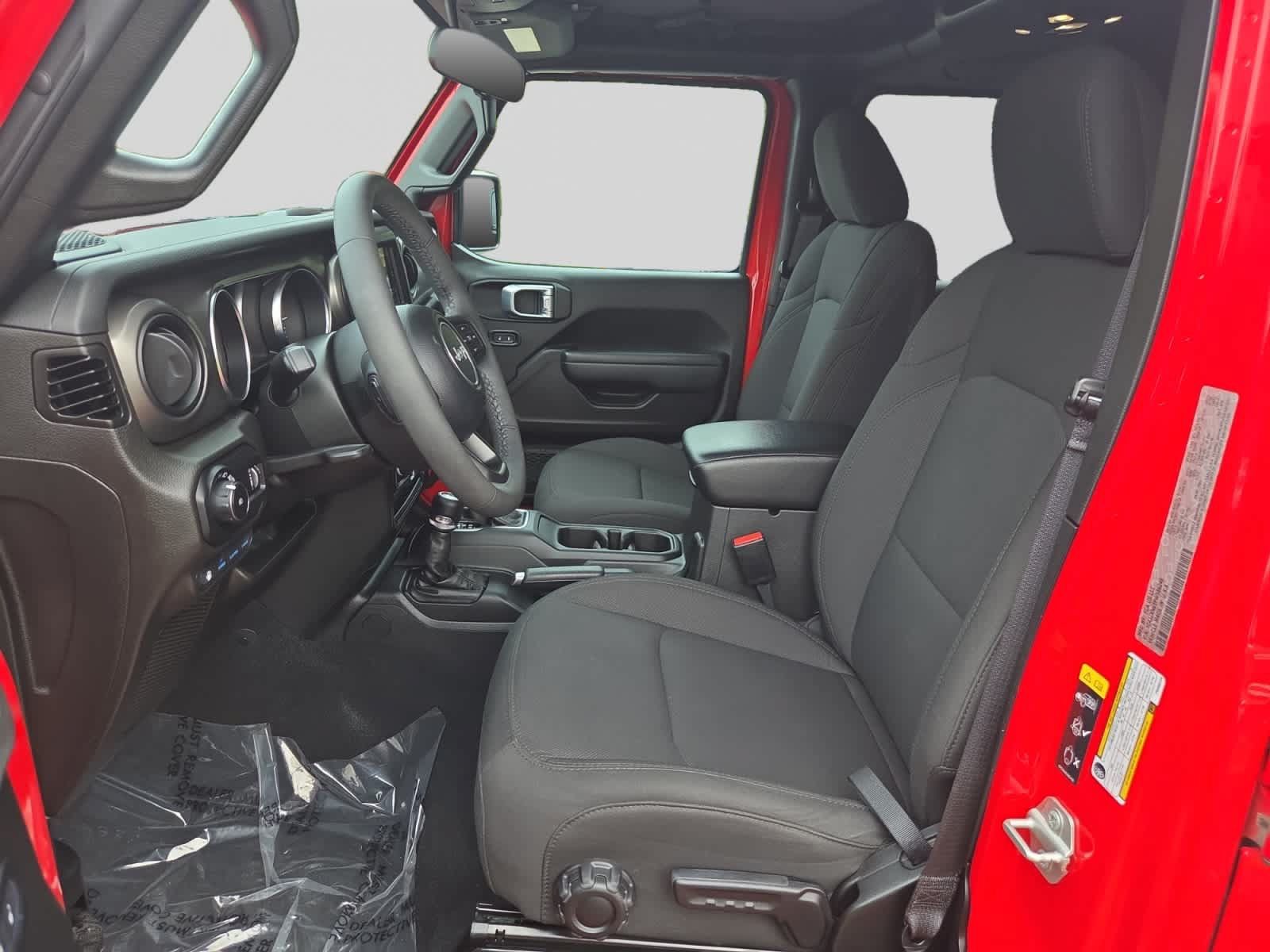 Used 2023 Jeep Wrangler Unlimited AWD/4WD image 10