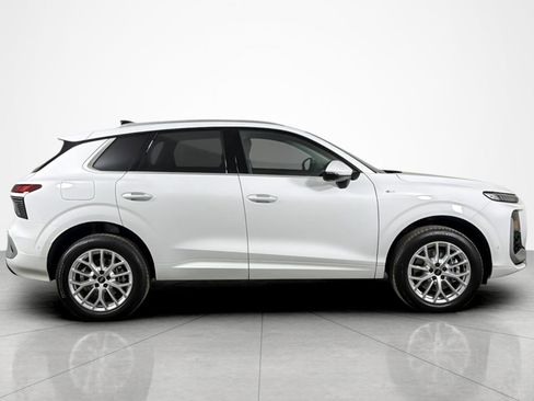 New 2026 Audi Q3 quattro 2.0T image 7