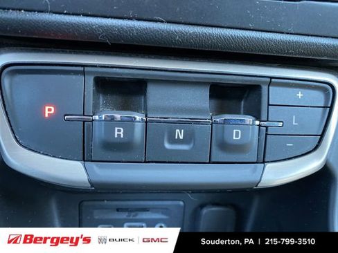 Certified 2023 GMC Terrain Denali w/ Denali Premium Package AWD/4WD image 19