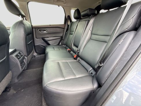 Used 2021 Nissan Rogue SL FWD image 21