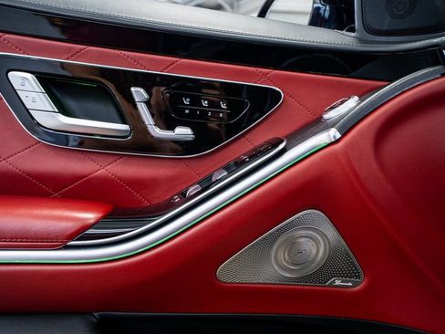 Used 2022 Mercedes-Benz S 580 4MATIC Sedan image 31