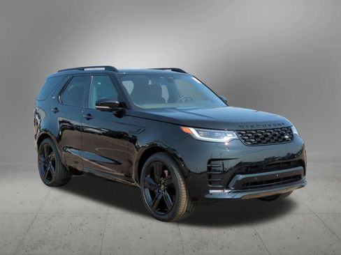 New 2025 Land Rover Discovery Dynamic SE image 8