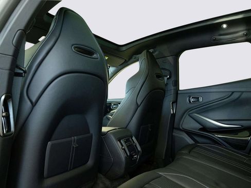 New 2026 Aston Martin DBX 707 image 40