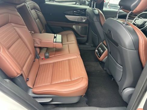 New 2026 Lincoln Nautilus Reserve AWD/4WD image 16
