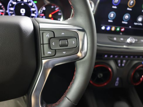 Used 2024 Chevrolet Blazer RS w/ Driver Confidence II Package FWD image 19