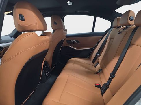 Used 2025 BMW 330i Sedan w/ Convenience Package image 14