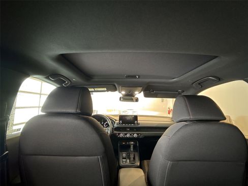 Used 2024 Honda CR-V Sport image 16