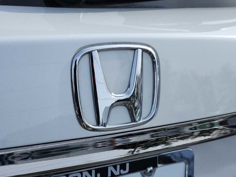 Certified 2022 Honda HR-V EX image 28