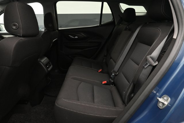 Certified 2024 GMC Terrain SLE FWD image 11