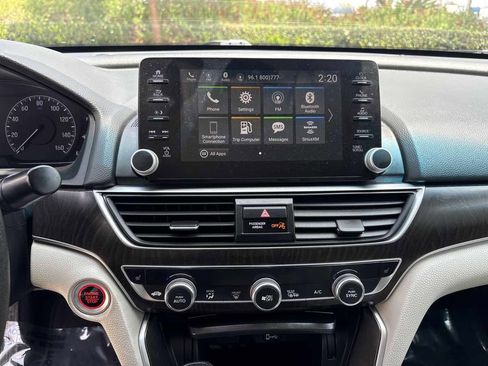Used 2019 Honda Accord EX image 22