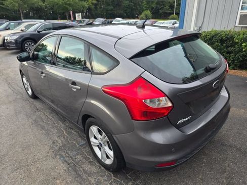 Used 2014 Ford Focus SE FWD image 7