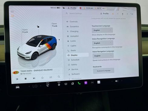 Used 2022 Tesla Model Y Long Range AWD/4WD image 37