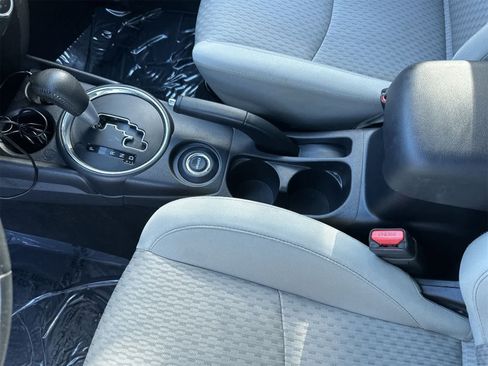 Used 2017 Mitsubishi Outlander Sport ES image 19