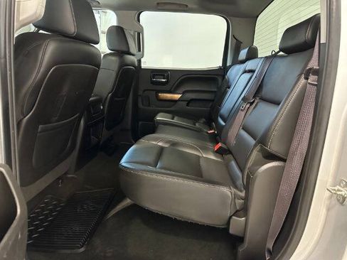 Used 2015 Chevrolet Silverado 2500 LTZ AWD/4WD image 19