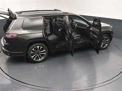 Certified 2022 Jeep Grand Cherokee L Overland w/ Luxury Tech Group IV image 29