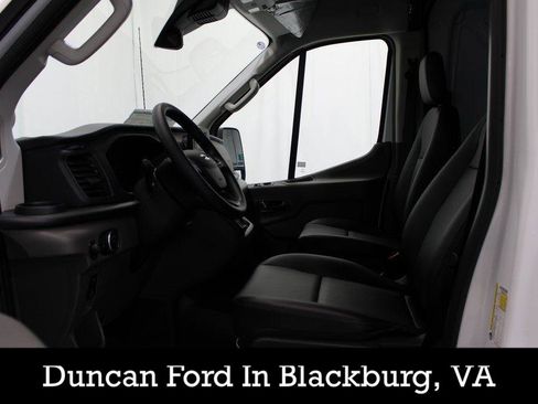 New 2025 Ford Transit 250 image 7