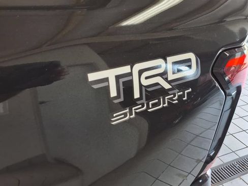 Used 2024 Toyota Tacoma TRD Sport AWD/4WD image 23