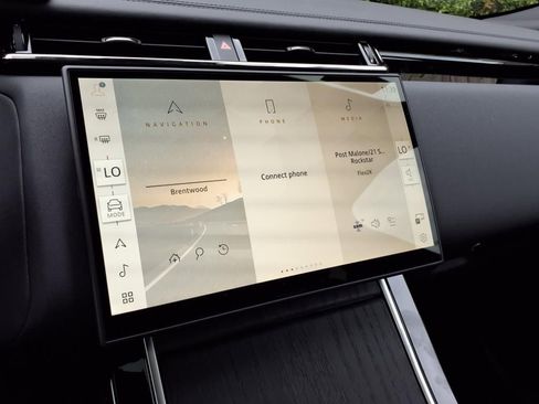 New 2026 Land Rover Range Rover Velar Dynamic SE AWD/4WD image 30