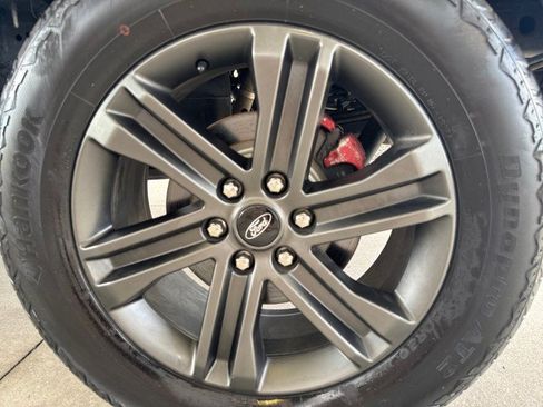 Used 2022 Ford F150 Lariat w/ Equipment Group 502A High AWD/4WD image 5