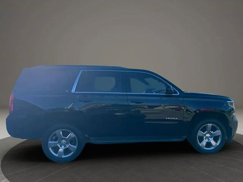 Used 2017 Chevrolet Tahoe LT AWD/4WD image 6