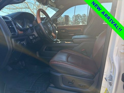 Used 2022 RAM 3500 Limited image 9