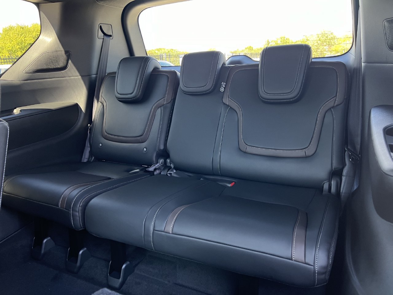 New 2027 Nissan Armada SL AWD/4WD image 14
