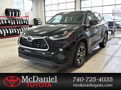 Used 2021 Toyota Highlander XLE