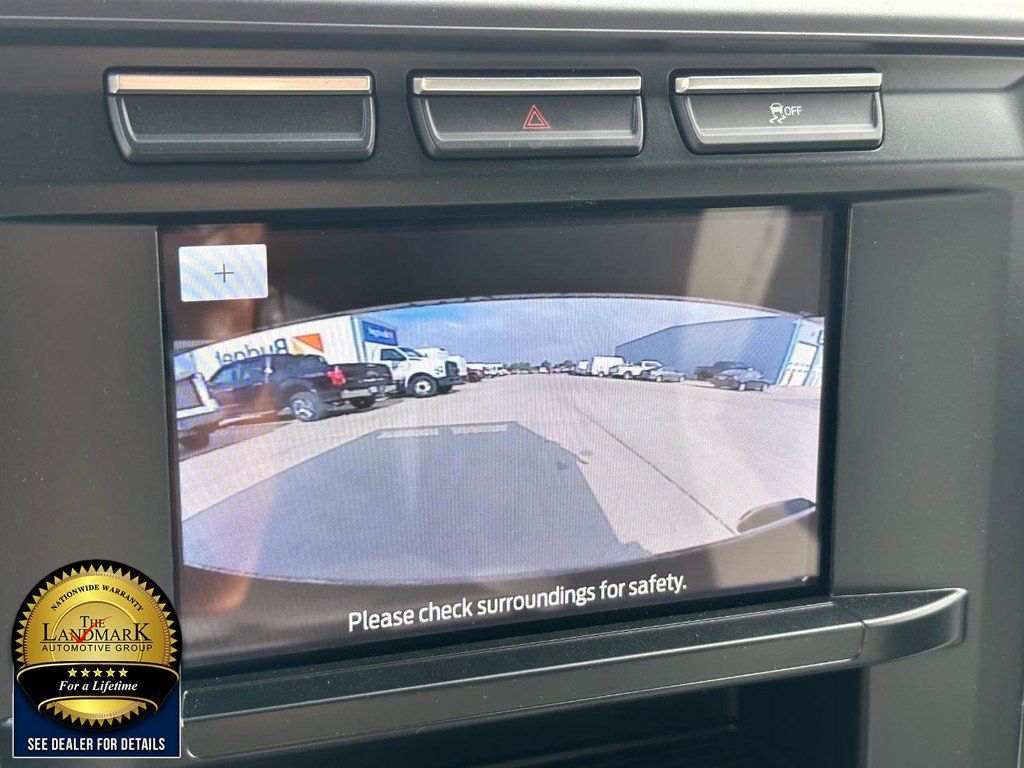 Used 2023 Ford F550 4x4 Regular Cab Super Duty image 13