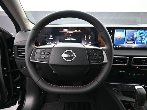 New 2026 Nissan Sentra SR w/ Floor Mat Package image 32