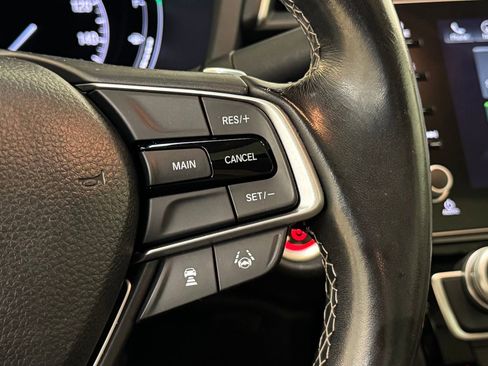 Used 2021 Honda Insight Touring image 27