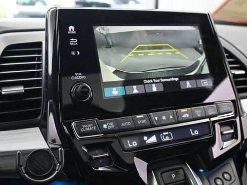 Used 2022 Honda Odyssey Elite image 18