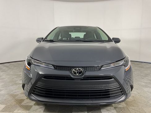 New 2026 Toyota Corolla LE FWD image 2