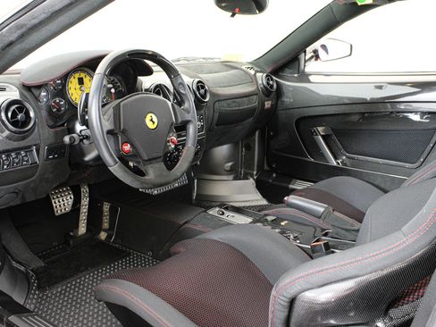 Used 2008 Ferrari F430 Scuderia RWD image 2