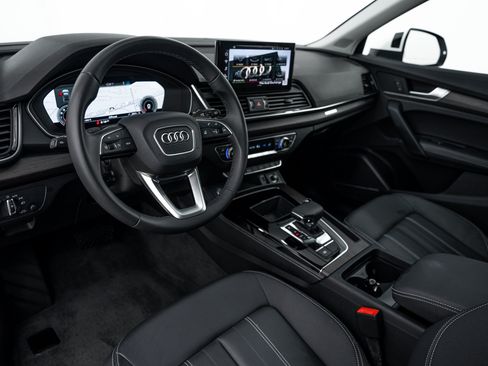 Certified 2023 Audi Q5 2.0T Premium Plus w/ Premium Plus Package AWD/4WD image 9