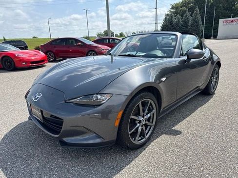 Used 2017 MAZDA MX-5 Miata RF Grand Touring RWD image 5